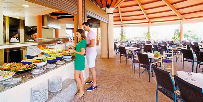 Restaurant, Playa Garden