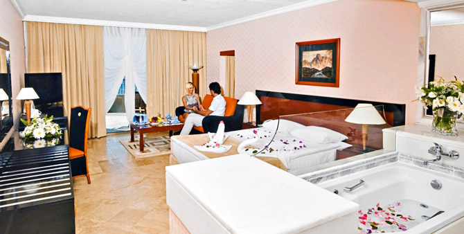 Wohnbeispiel, Crystal Sunrise Queen Luxury Resort und Spa