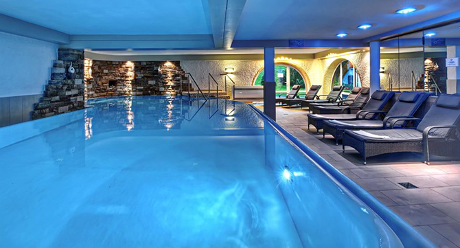 pool