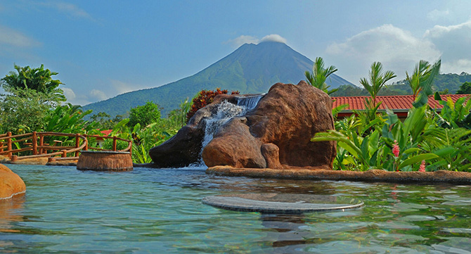 Volcano_Lodge_Springs3_blog